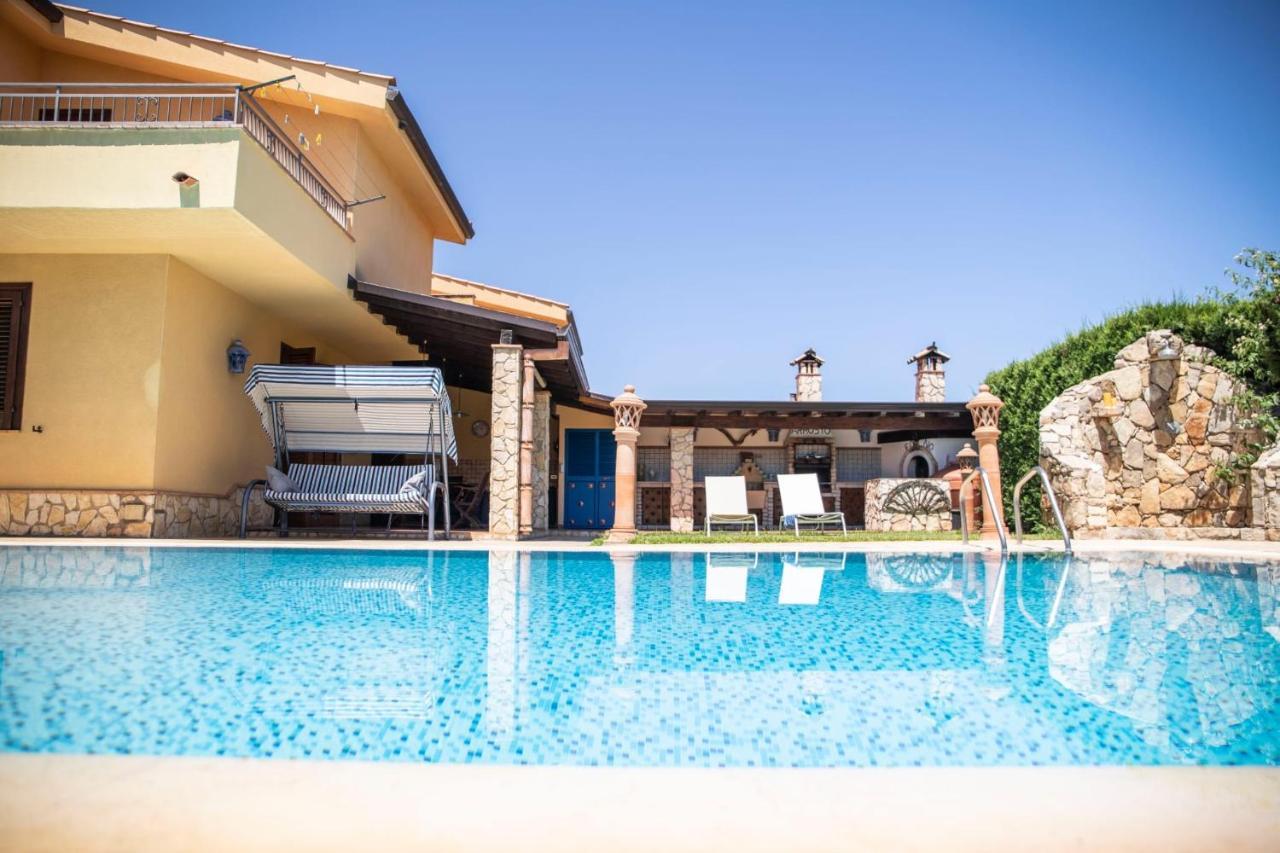 Dimora Fanale, Villa Esclusiva Con Piscina Privata - Fanale Rentals 奥塔维拉米奇 外观 照片